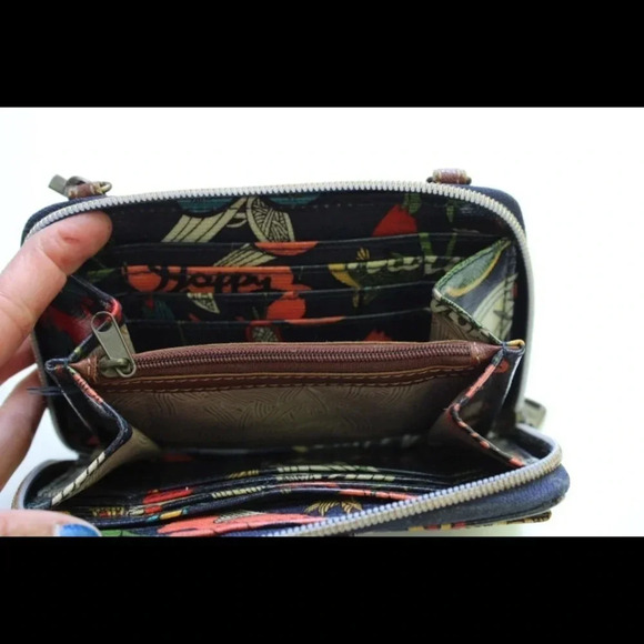 Sakroots wrislet - Picture 6 of 9